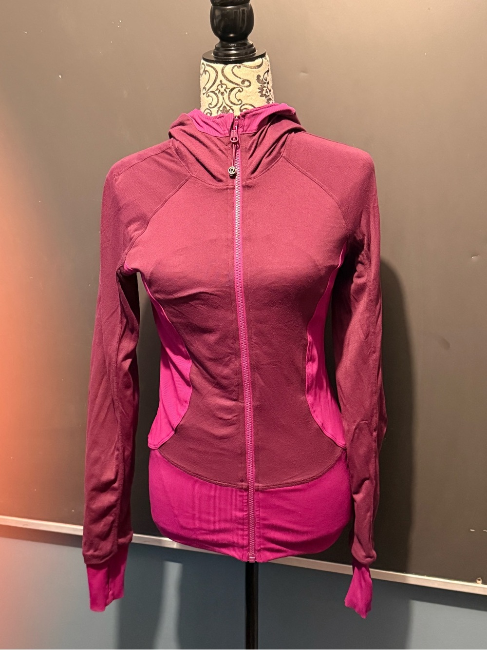 Lululemon Reversible Studio Jacket - Picture 2 of 6